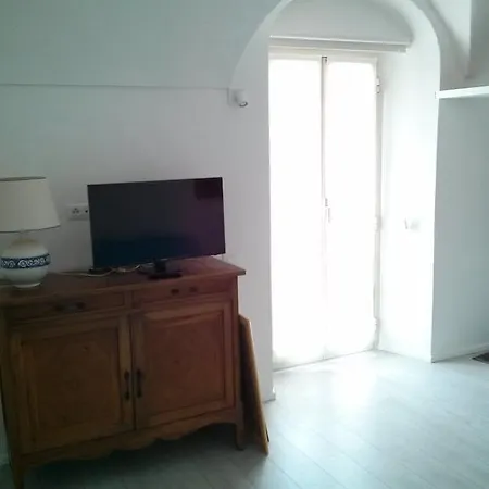 Ste Apartment